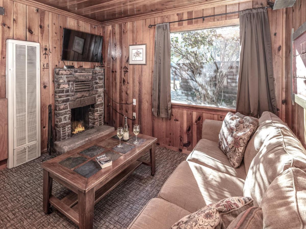 Destiny Cabin, 2 Bedrooms, Fireplace, Midtown, Sleeps 7 Ruidoso Exterior foto